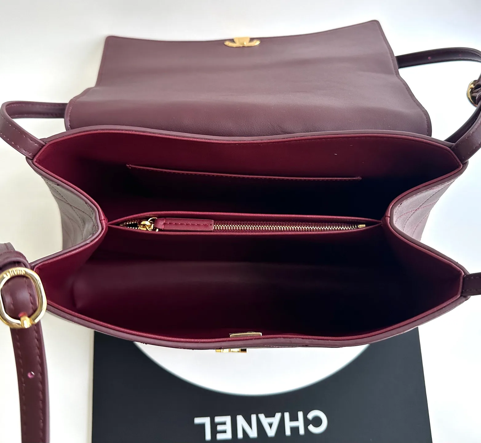 Women's Classic Handbags CHANEL 17698936