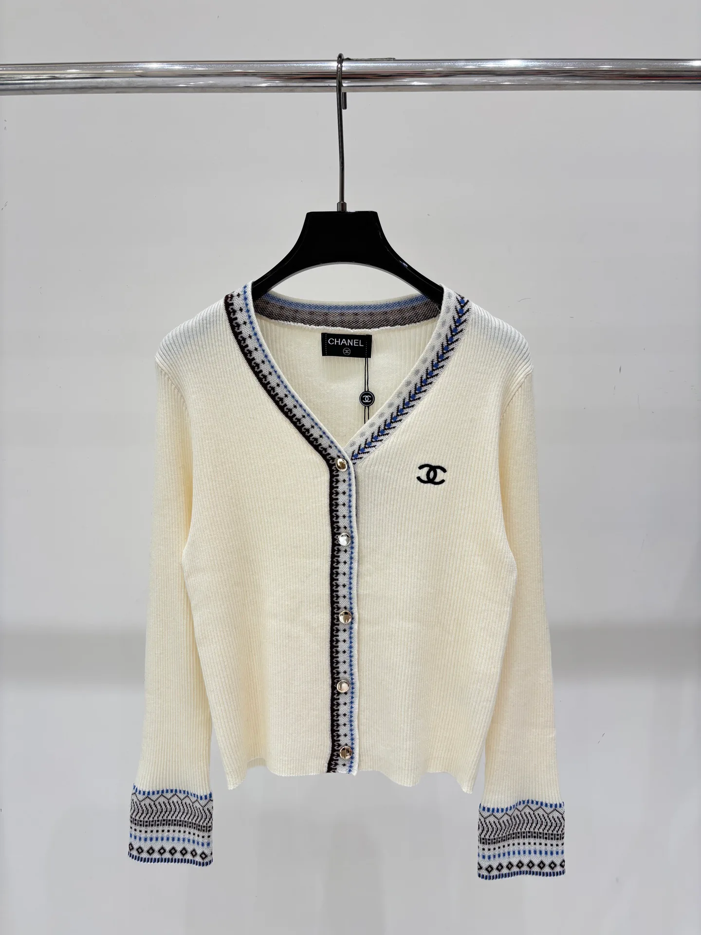 Women's Jumpers And Sweaters CHANEL 18180405