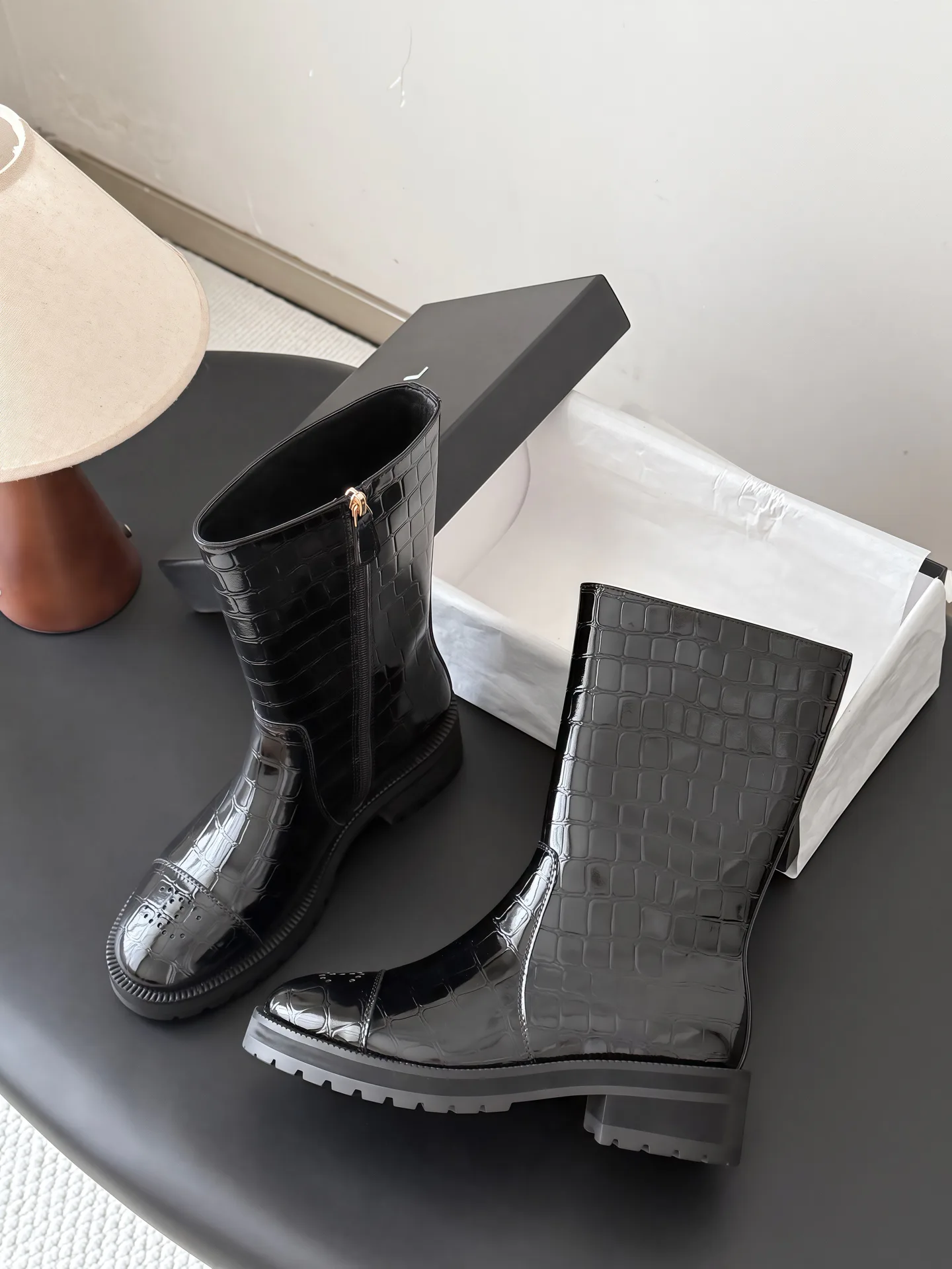 Women's Boots CHANEL 18209299