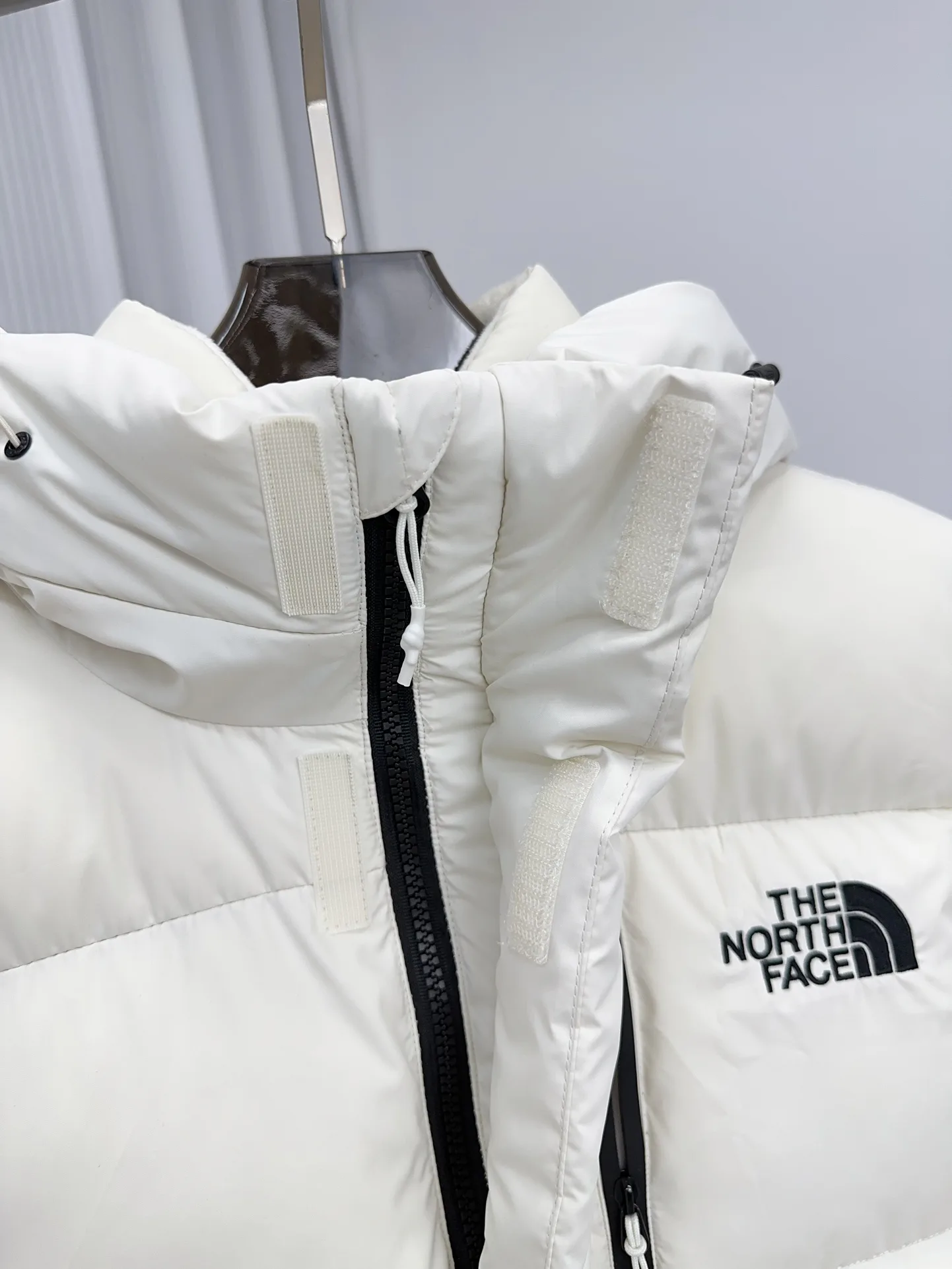 Women's Jackets And Down Jackets THE NORTH FACE 18129653