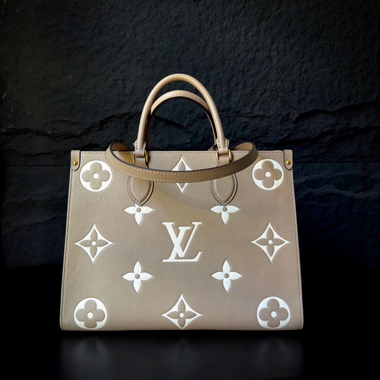 Women's Classic Handbags LOUIS VUITTON 18170502