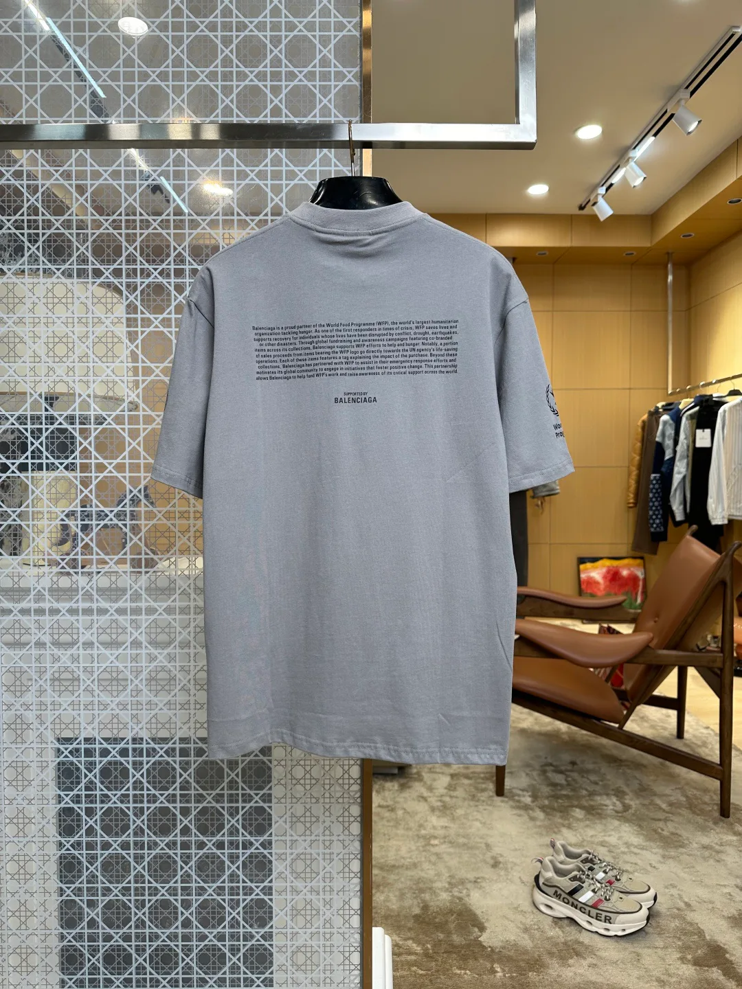 Men's T-Shirts BALENCIAGA 18260902