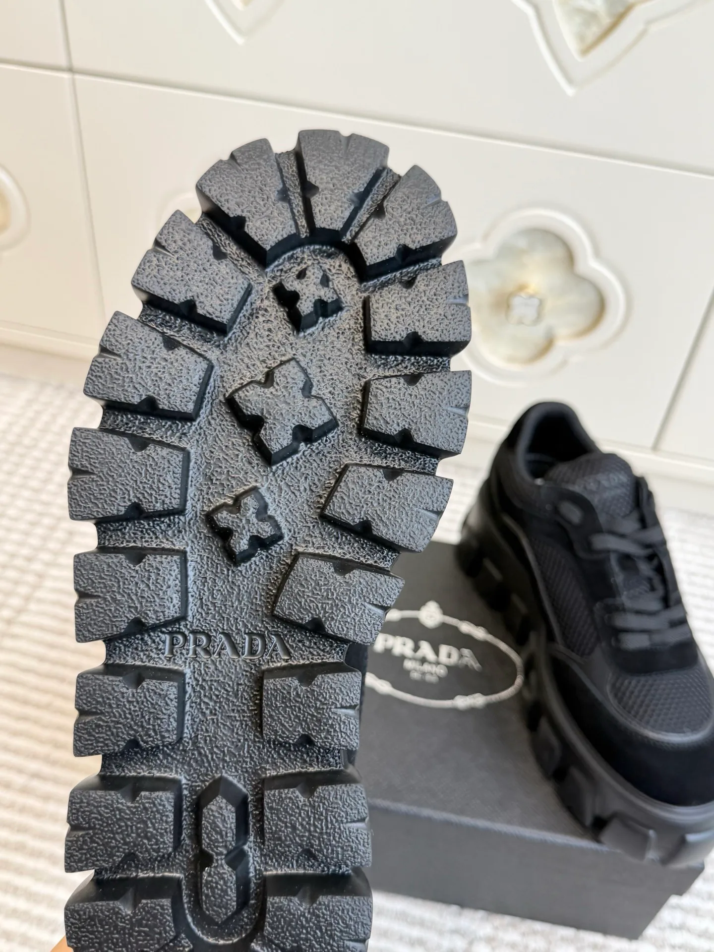 Women's Sneakers PRADA 18261279