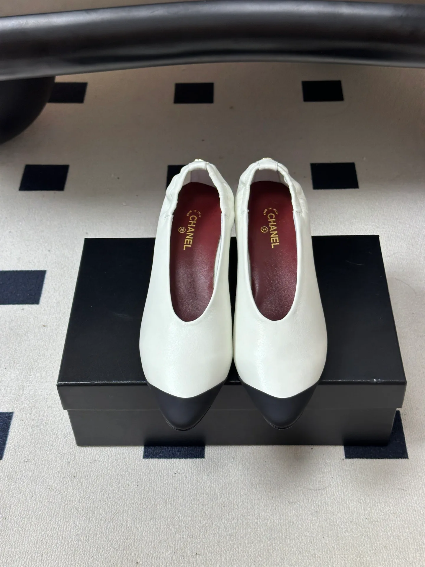 Women's Heels CHANEL 18049188