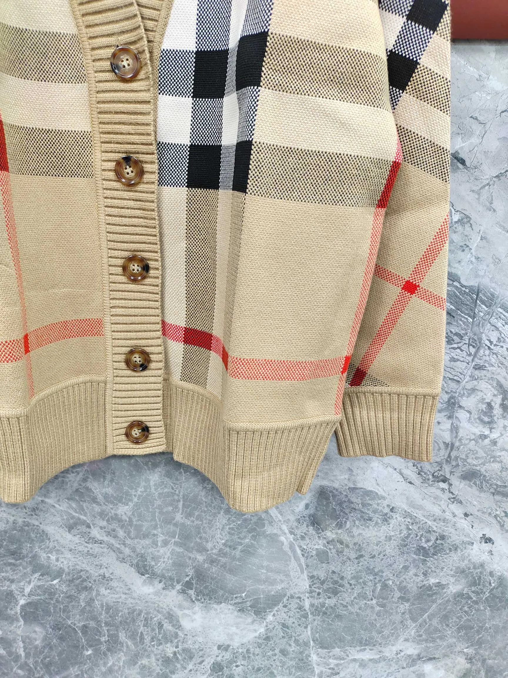 Women's Jumpers And Sweaters BURBERRY 18468051