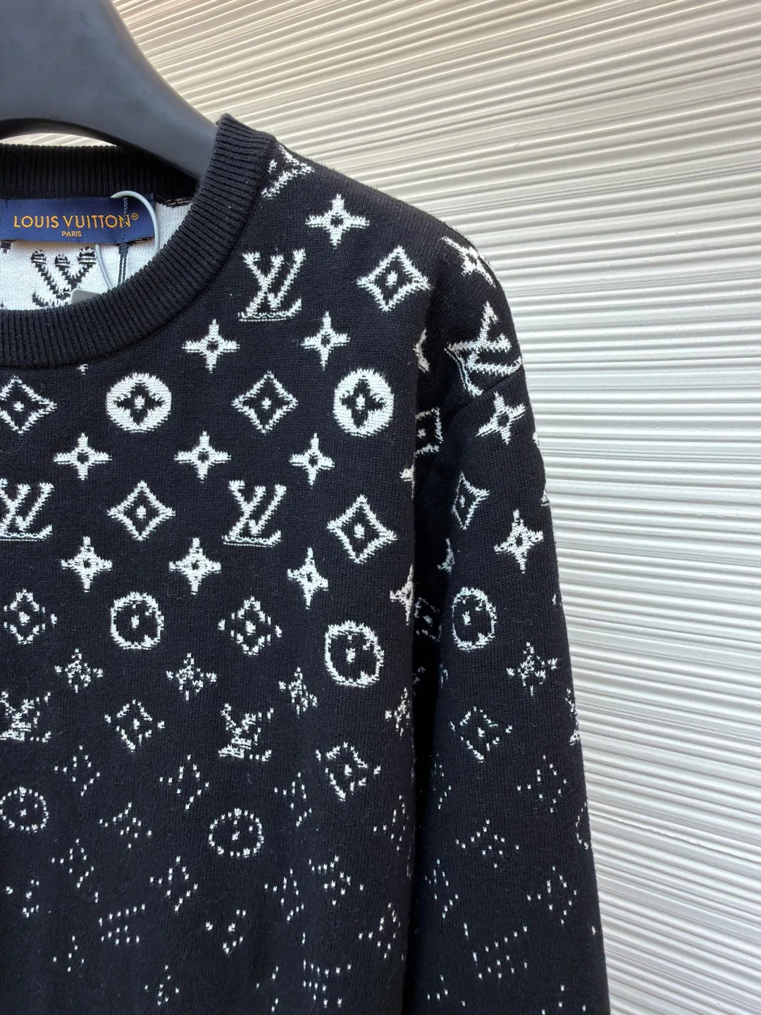 Men's Jumpers And Sweaters LOUIS VUITTON 18359956