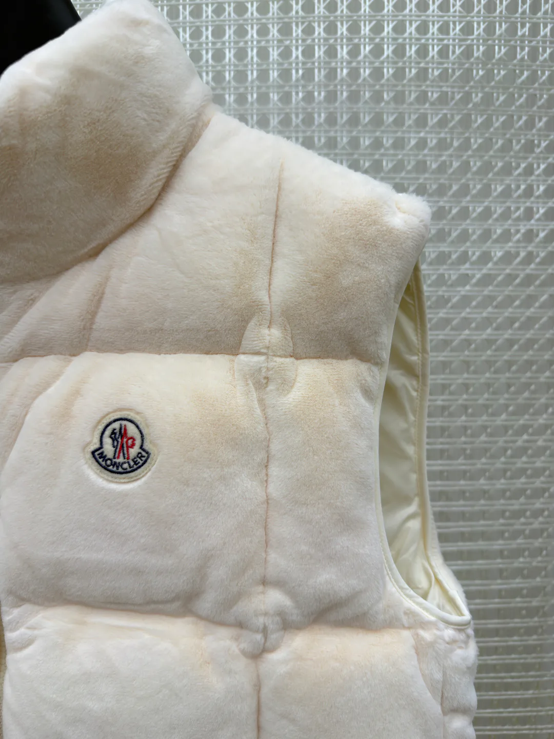 Жилеты Мужские Moncler 18612890