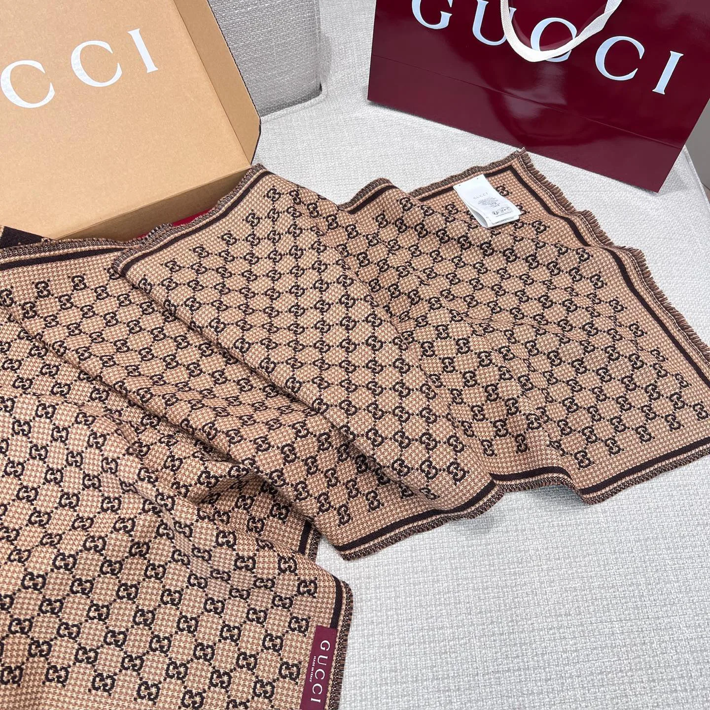 Scarves GUCCI 17992019