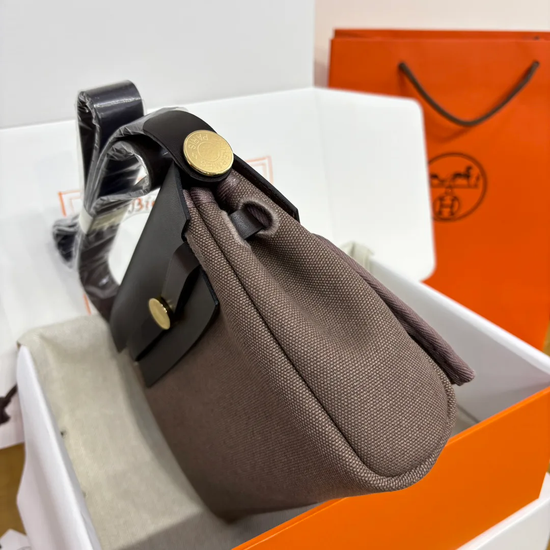 Women's Classic Handbags HERMES 18394493