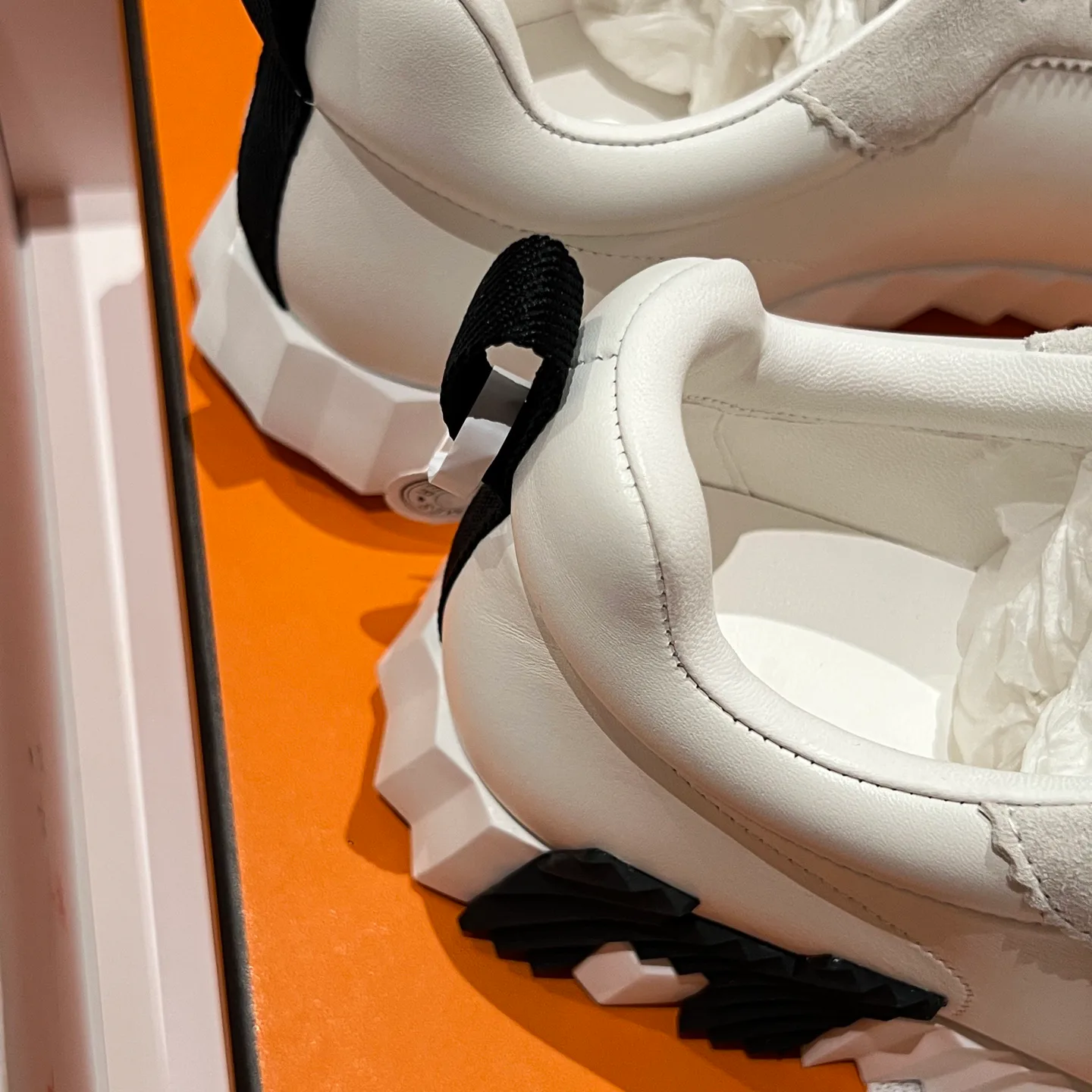 Women's Sneakers HERMES 18080314