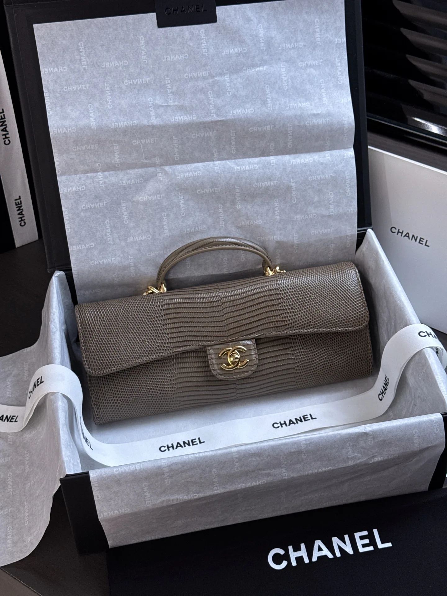 Women's Classic Handbags CHANEL 18065618