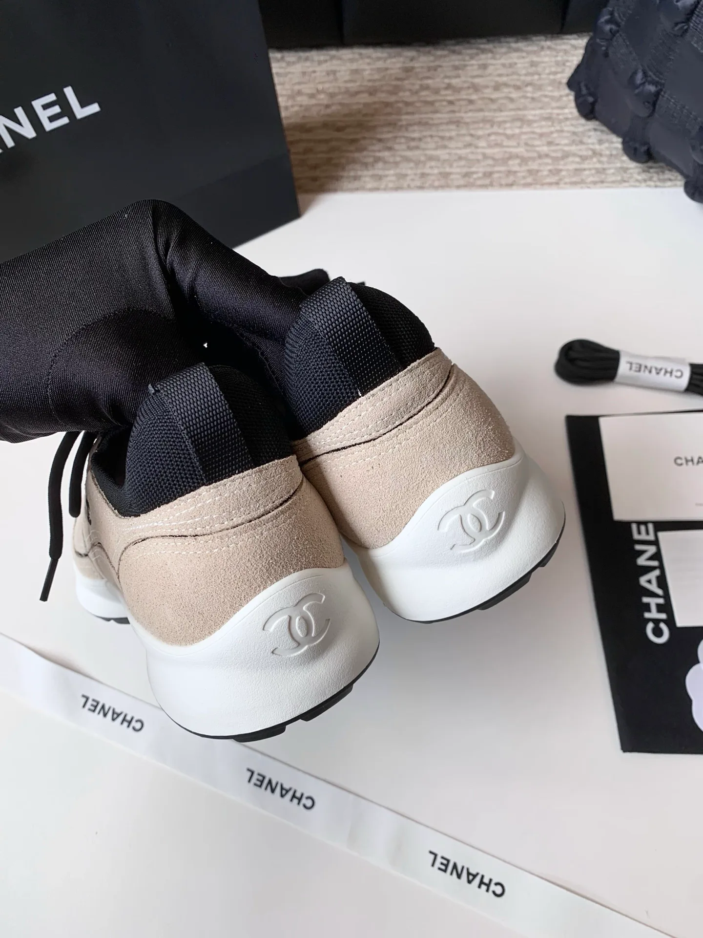 Women's Sneakers CHANEL 17990425