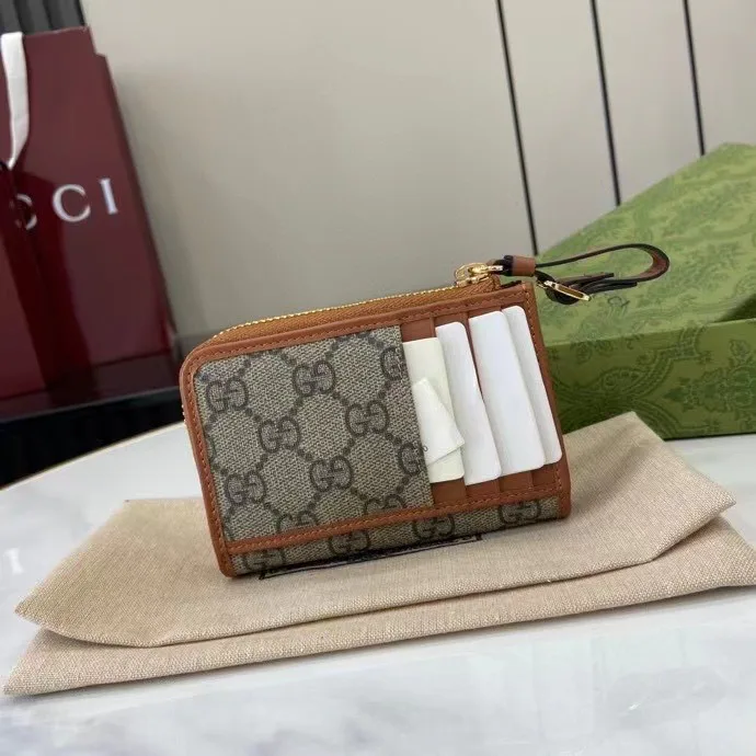 Women's Clutches GUCCI 17904051