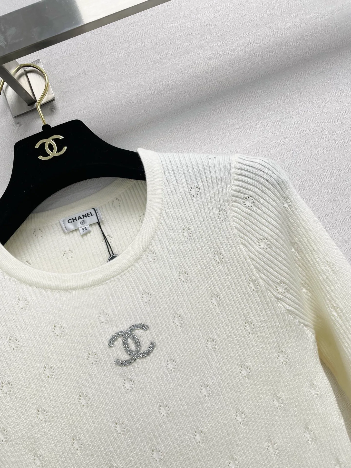 Women's Jumpers And Sweaters CHANEL 18305715