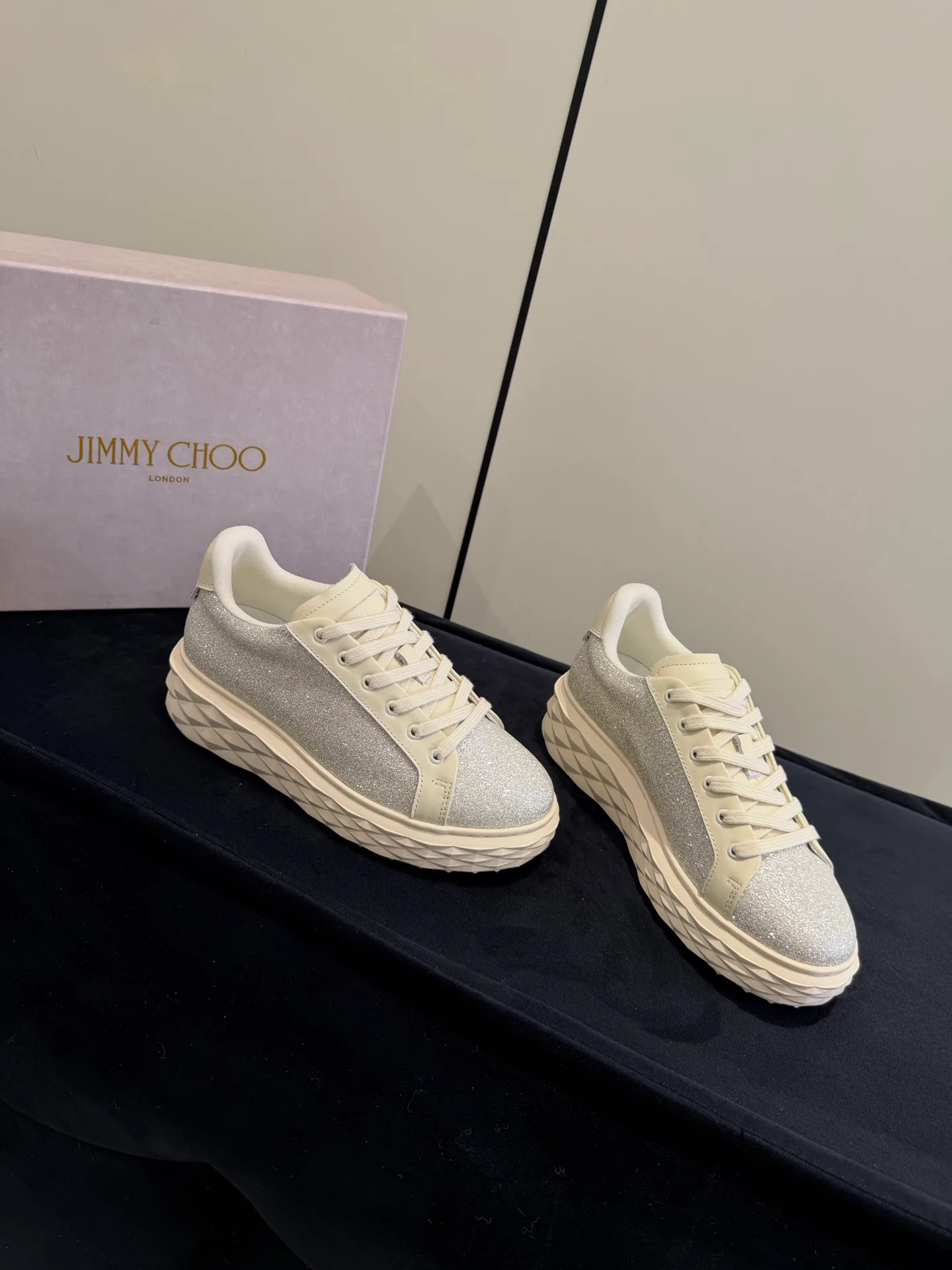 Women's Sneakers JIMMY CHOO 18470027