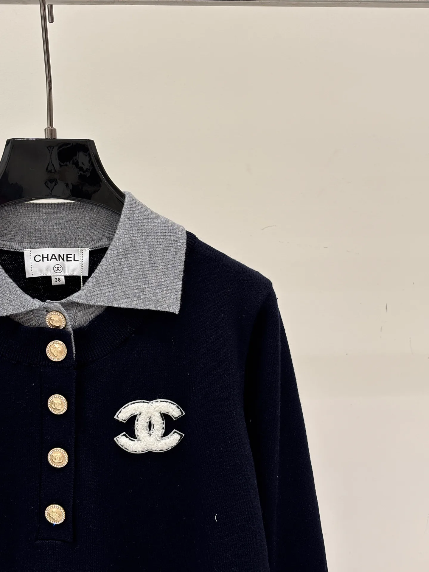 Women's Jumpers And Sweaters CHANEL 18138210