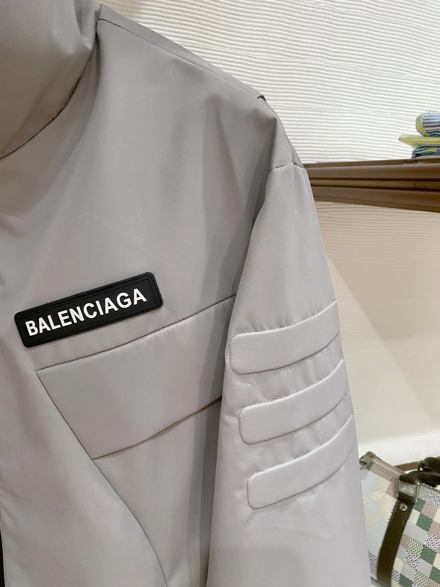 Men's Jackets And Down Jackets BALENCIAGA 18140564
