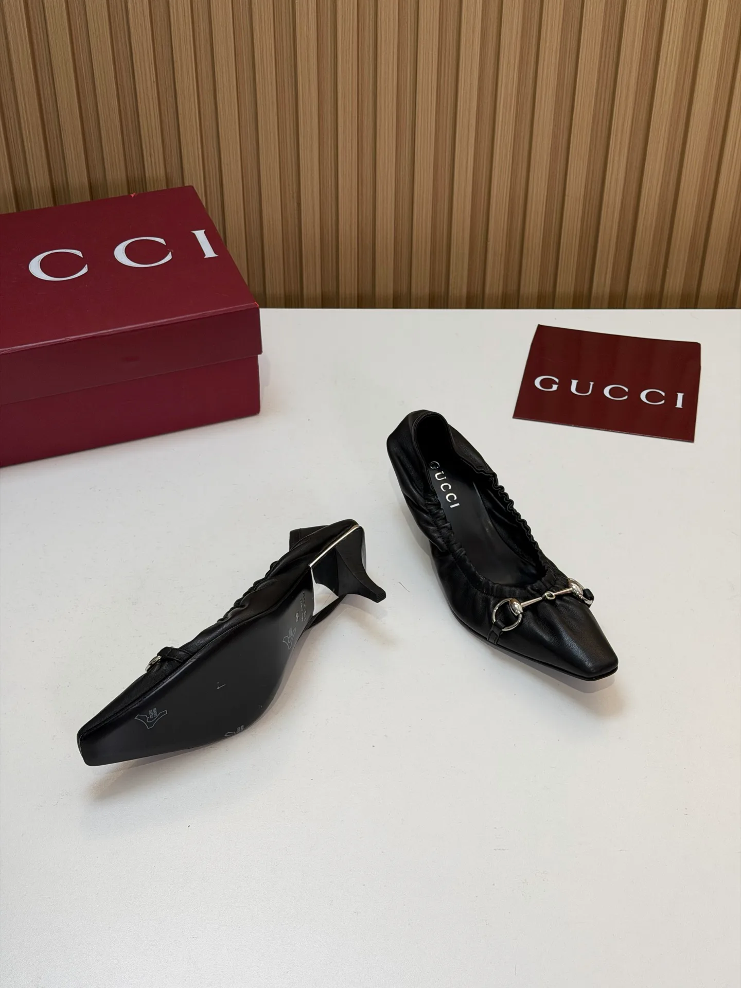 Women's Heels GUCCI 17903800