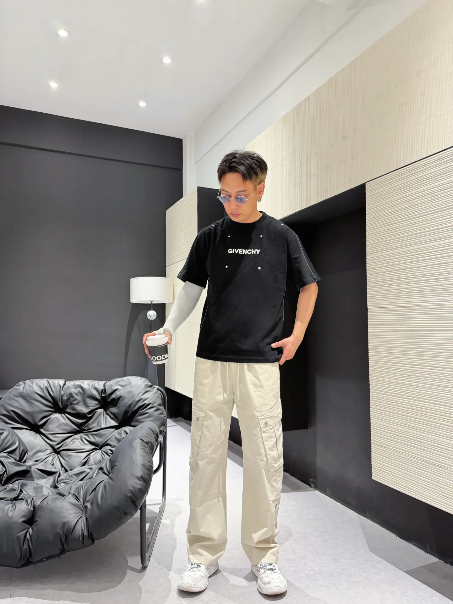 Men's T-Shirts GIVENCHY 17037343