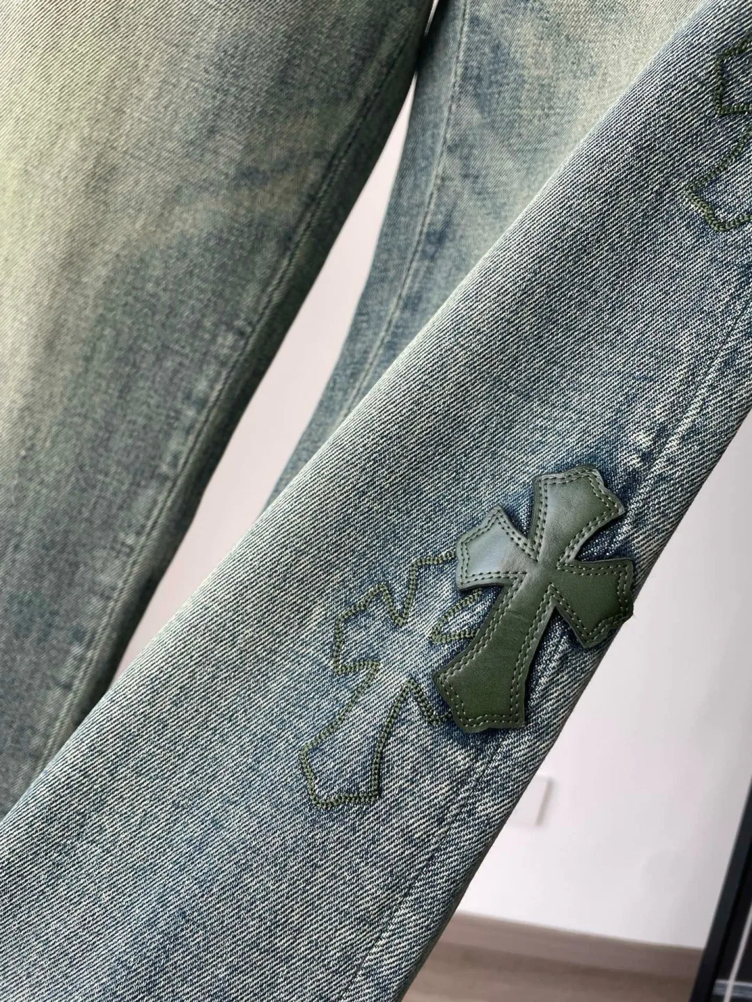 Men's Jeans CHROME HEARTS 17902463
