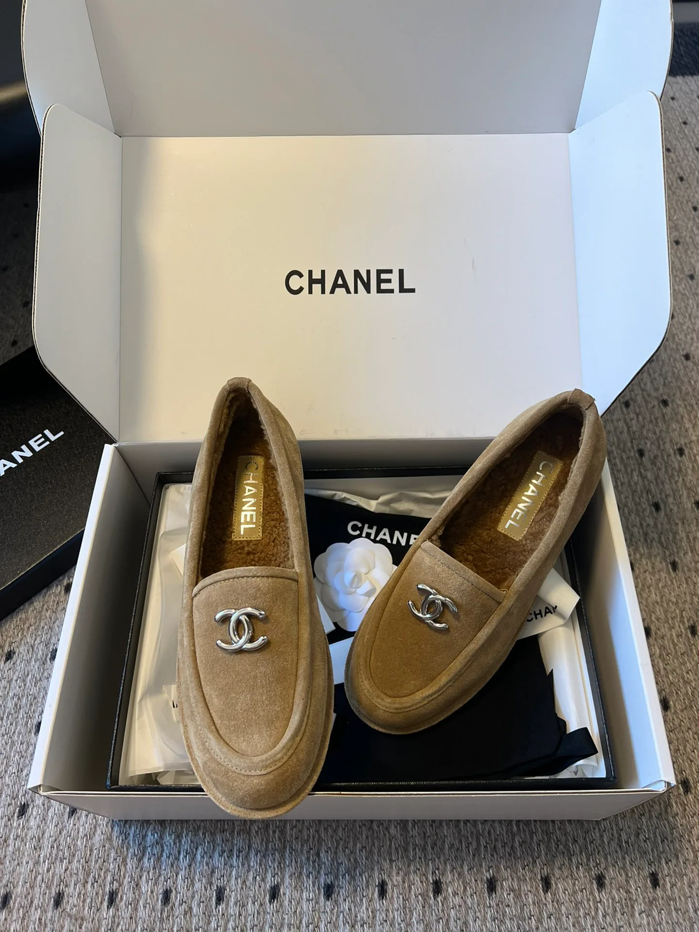 Women's Loafers And Moccasins CHANEL 18294577