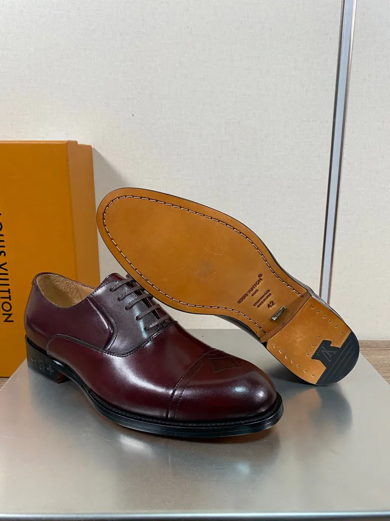Men's Loafers And Dress Shoes LOUIS VUITTON 18193973