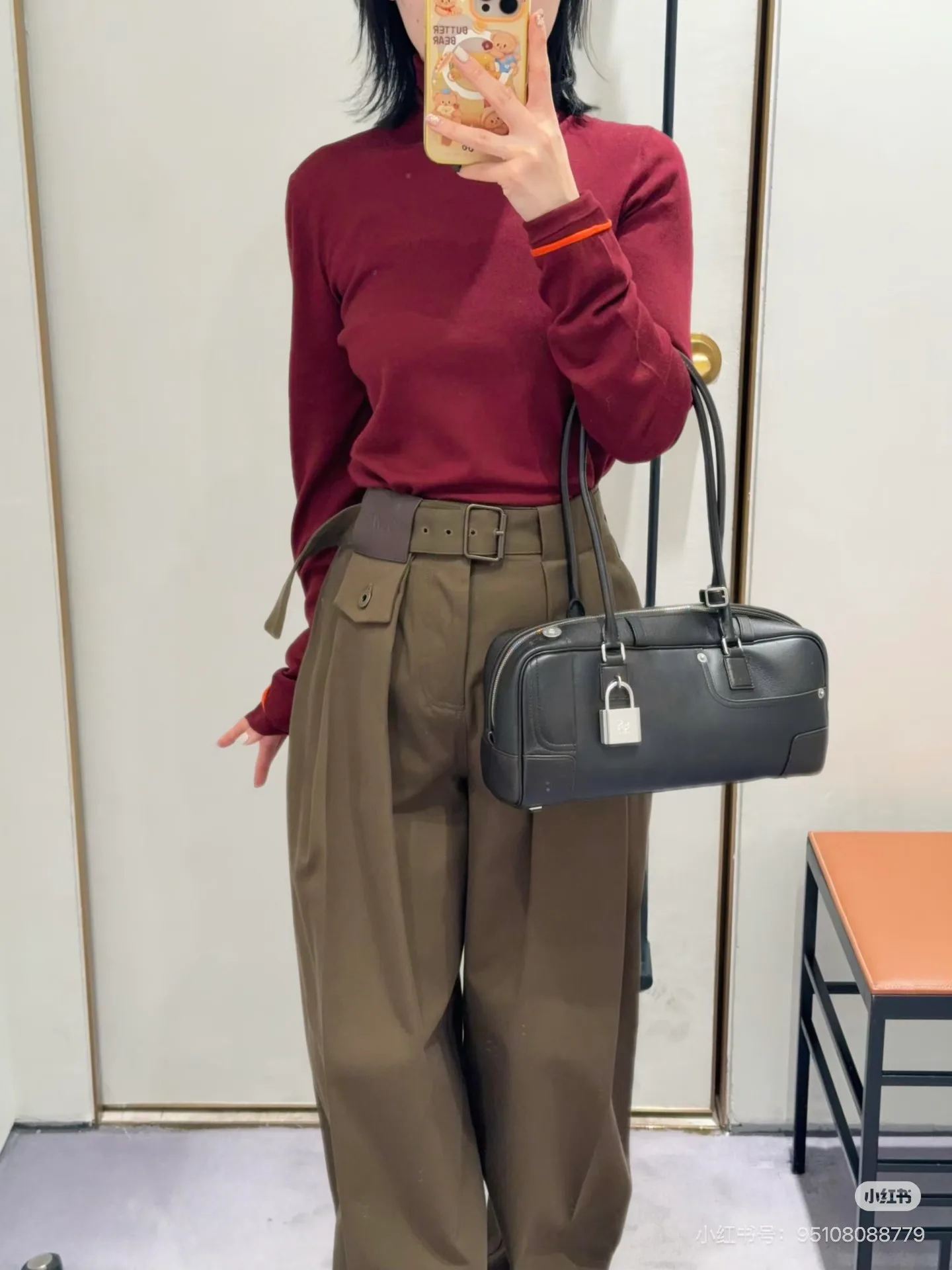 Women's Trousers LOEWE 17321700