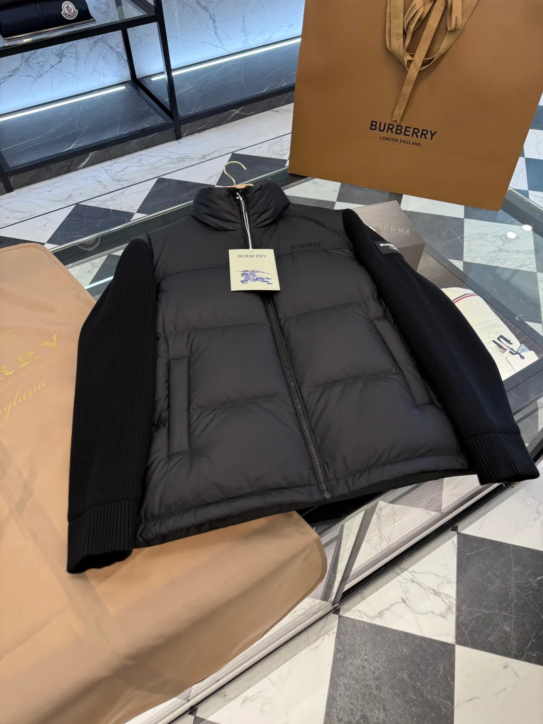 Women's Jackets And Down Jackets BURBERRY 18007672