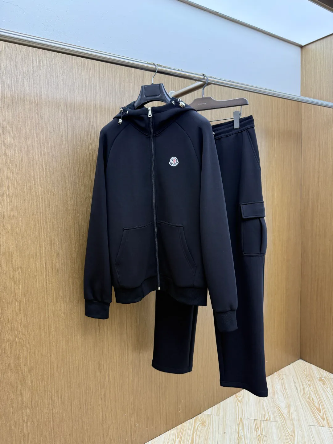 Men's Tracksuits MONCLER 18244021
