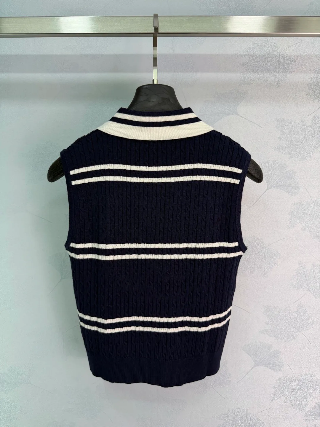 Women's Vests SAINT LAURENT 17107429