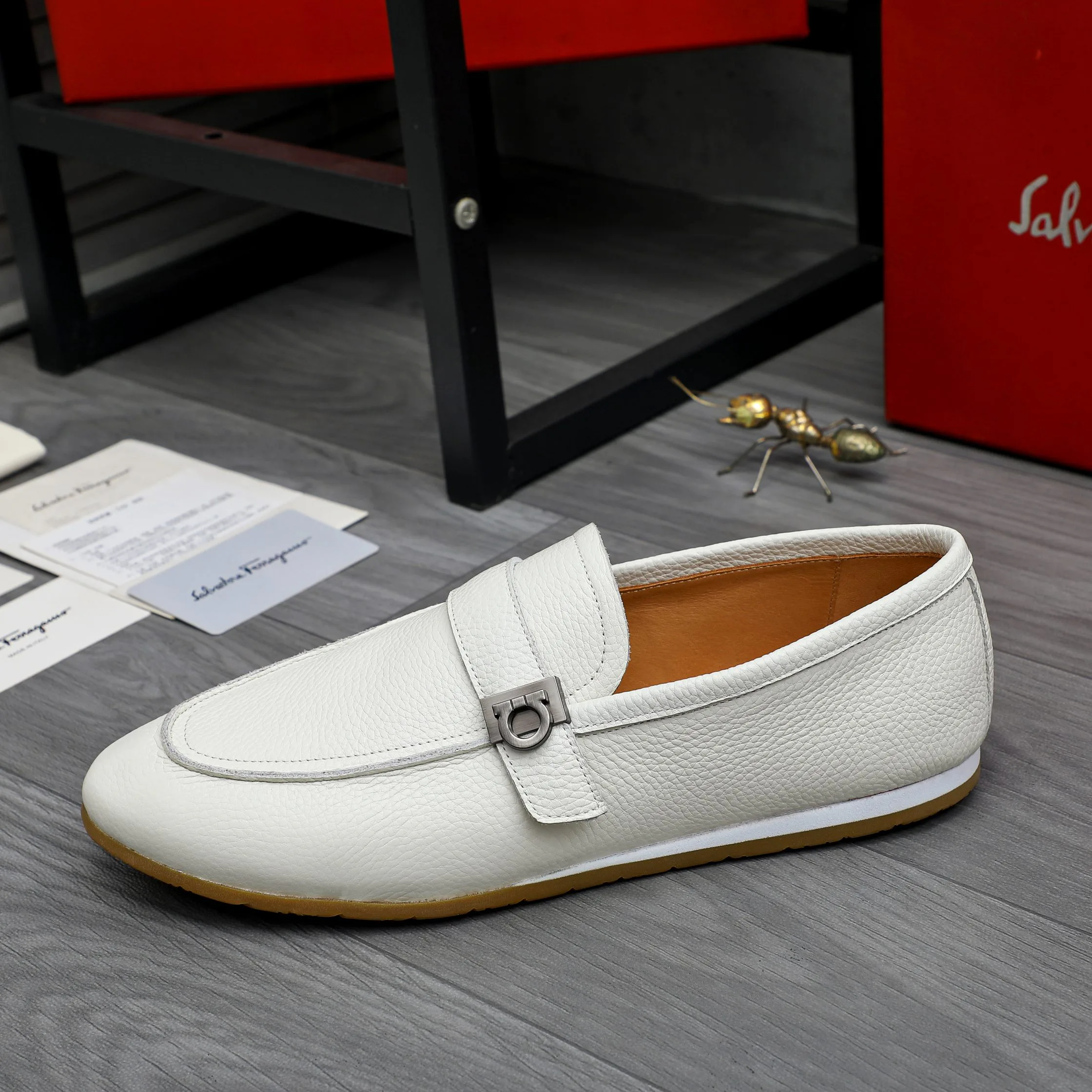Men's Loafers And Dress Shoes SALVATORE FERRAGAMO 17366797