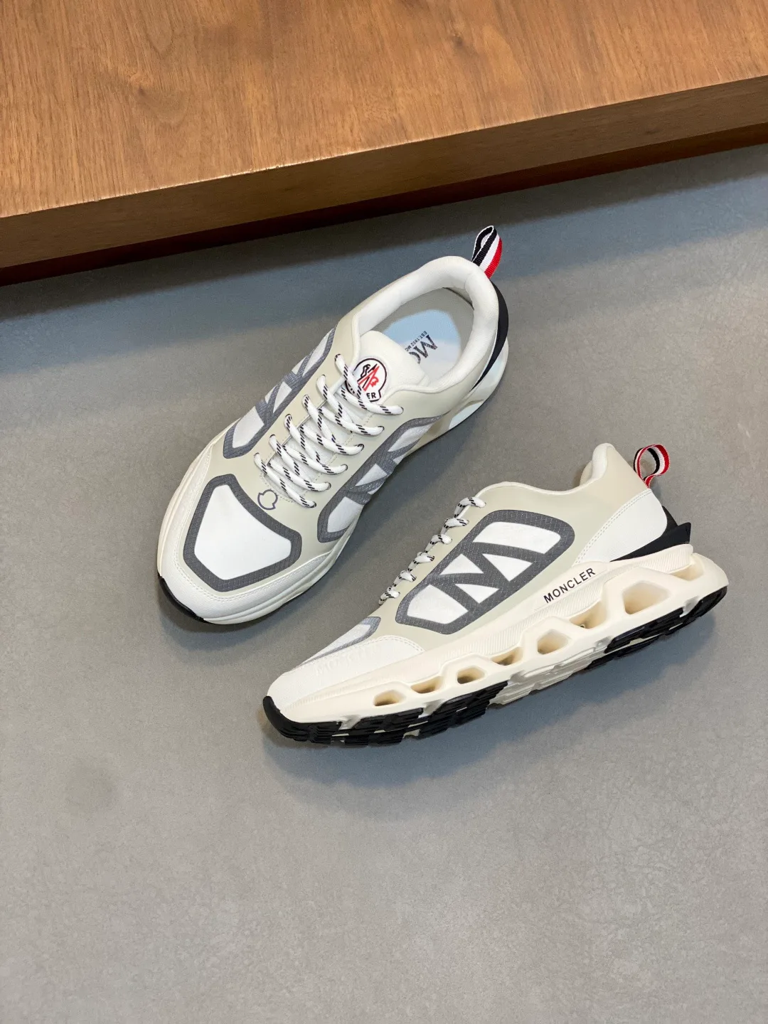 Men's Sneakers MONCLER 18118865