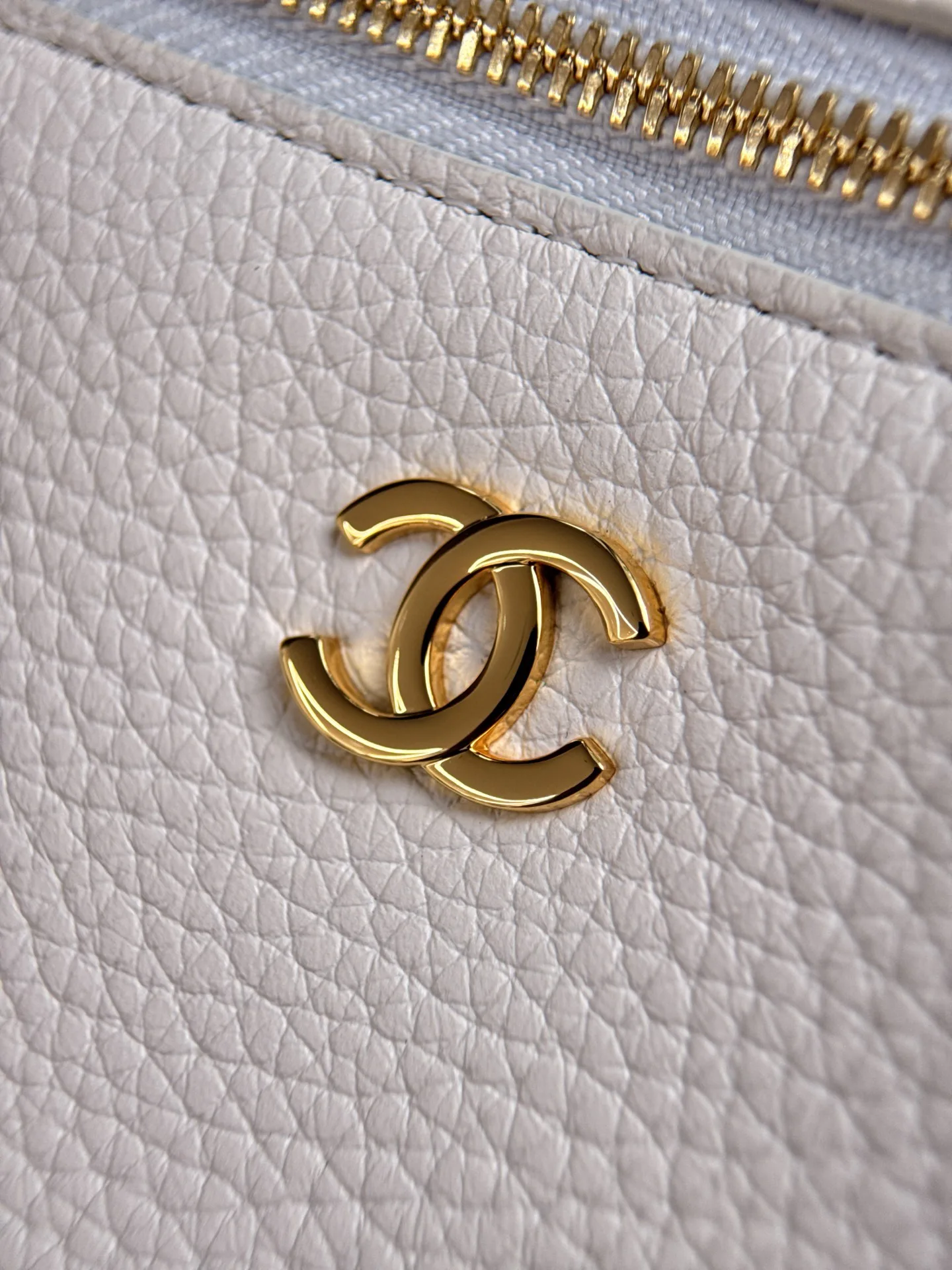 Women's Classic Handbags CHANEL 17698902