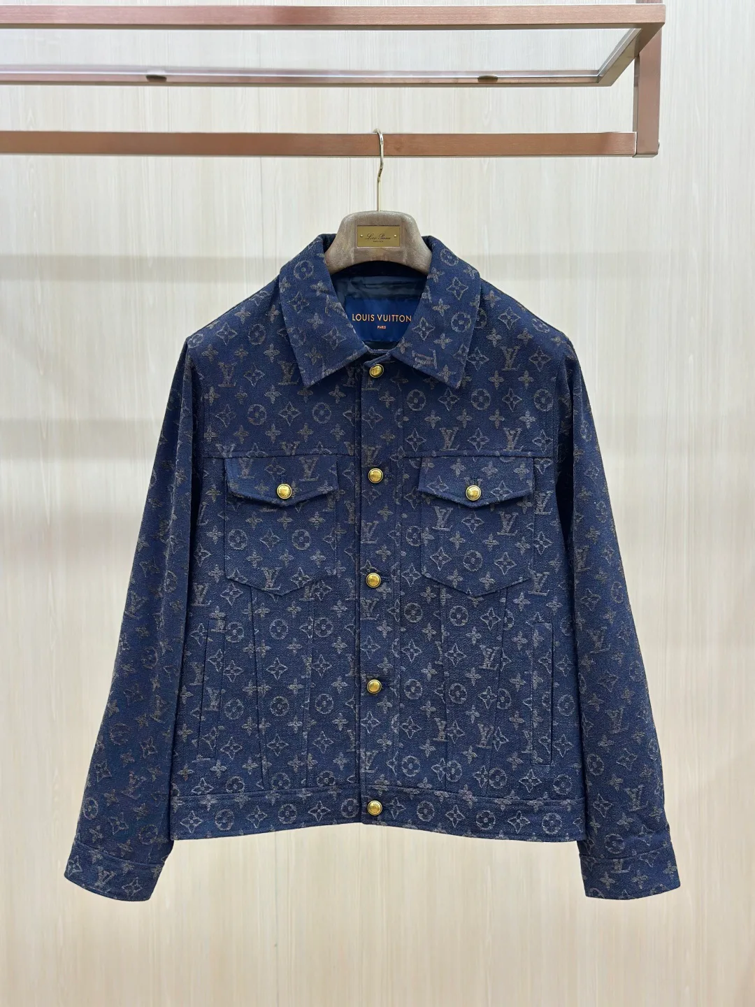 Куртки И Пуховики Мужские Louis Vuitton 18599282