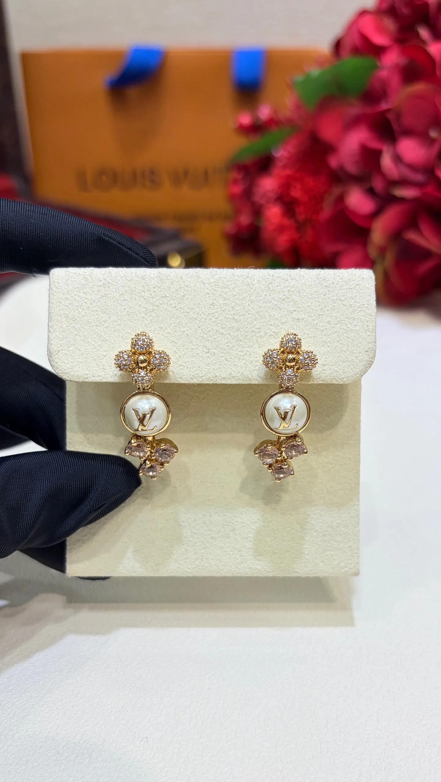 Jewelry LOUIS VUITTON 18504621