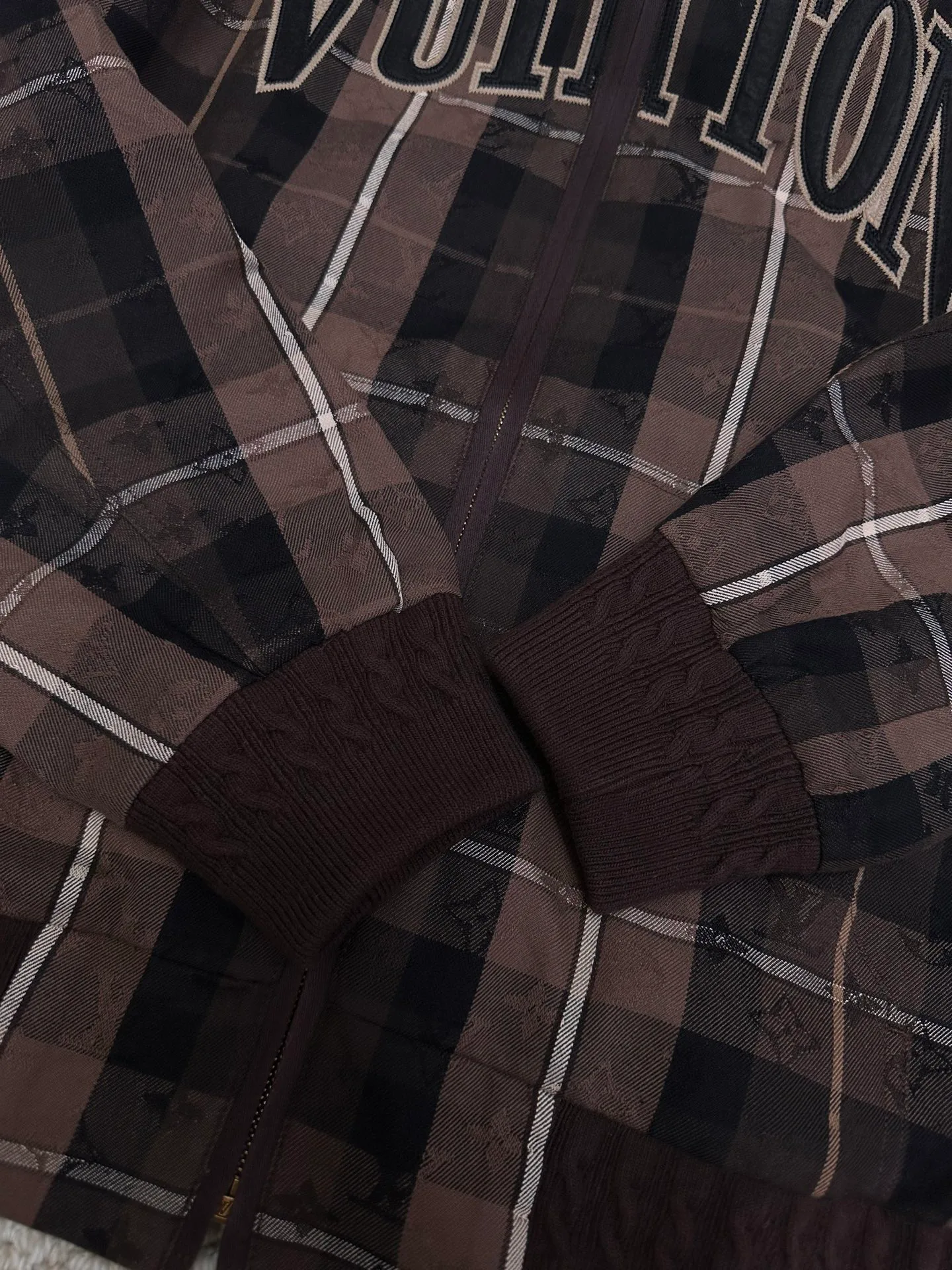 Men's Jackets And Down Jackets LOUIS VUITTON 18303117
