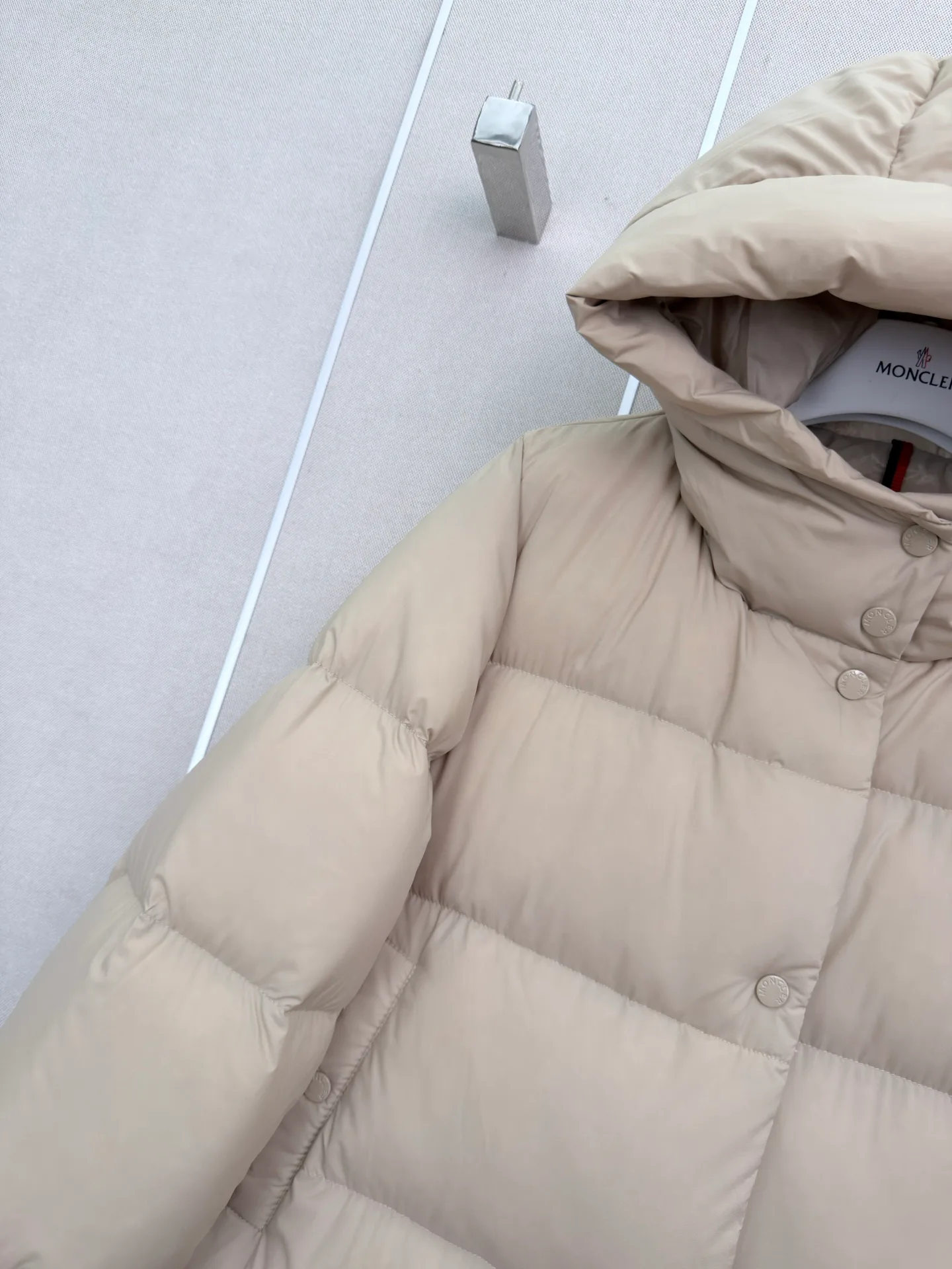 Куртки И Пуховики Женские Moncler 18600948