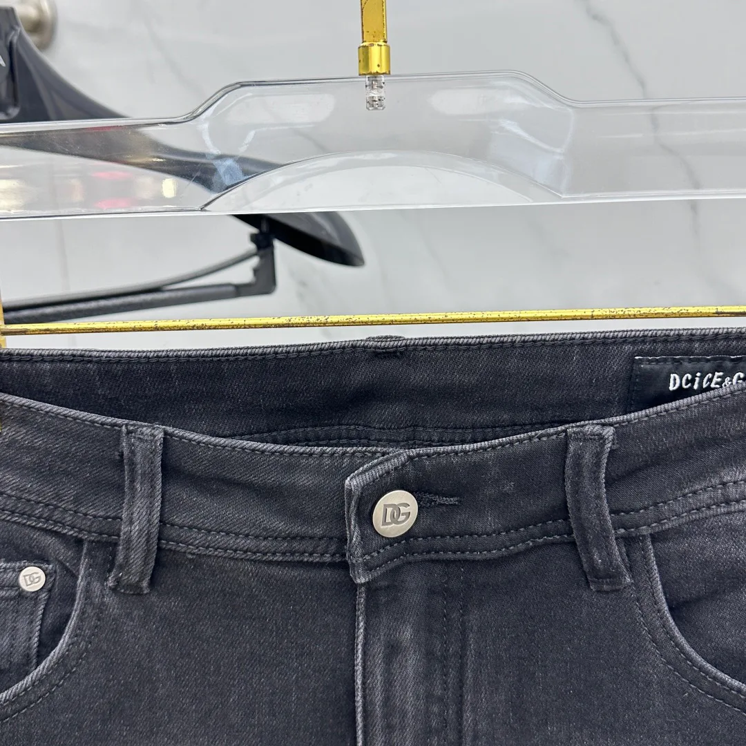 Men's Jeans DOLCE & GABBANA 18246812