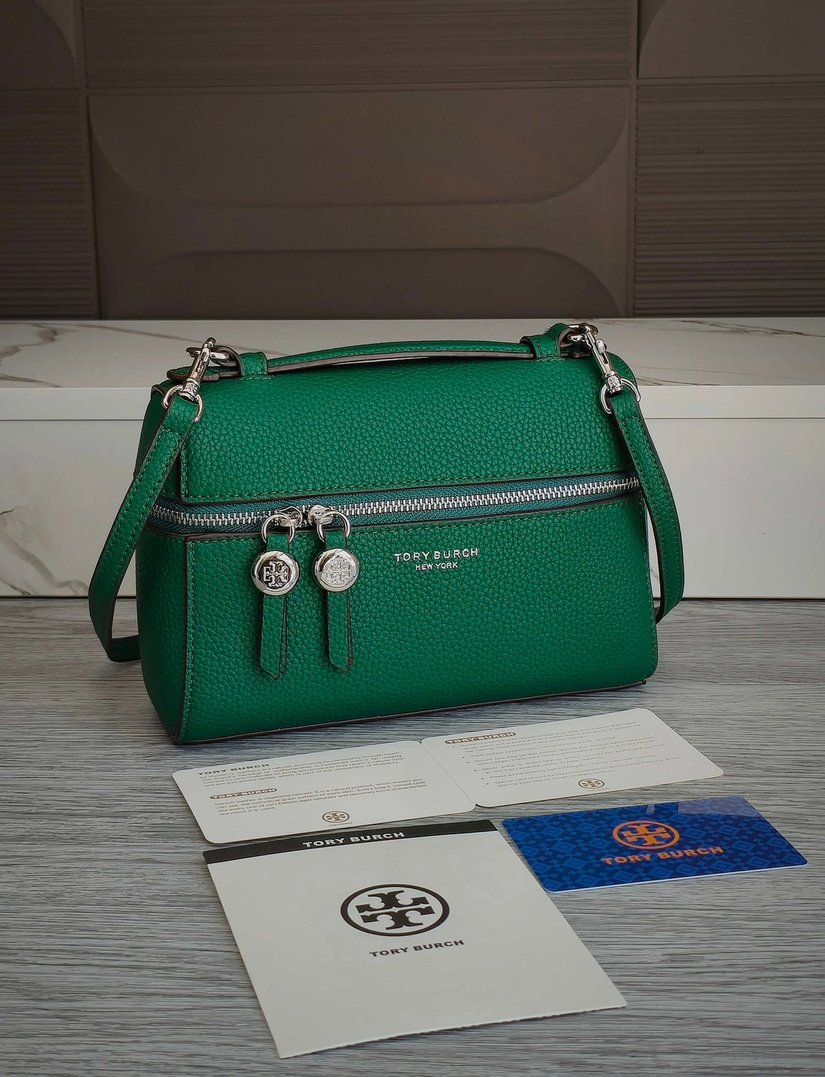 Women's Classic Handbags TORY BURCH 18517292