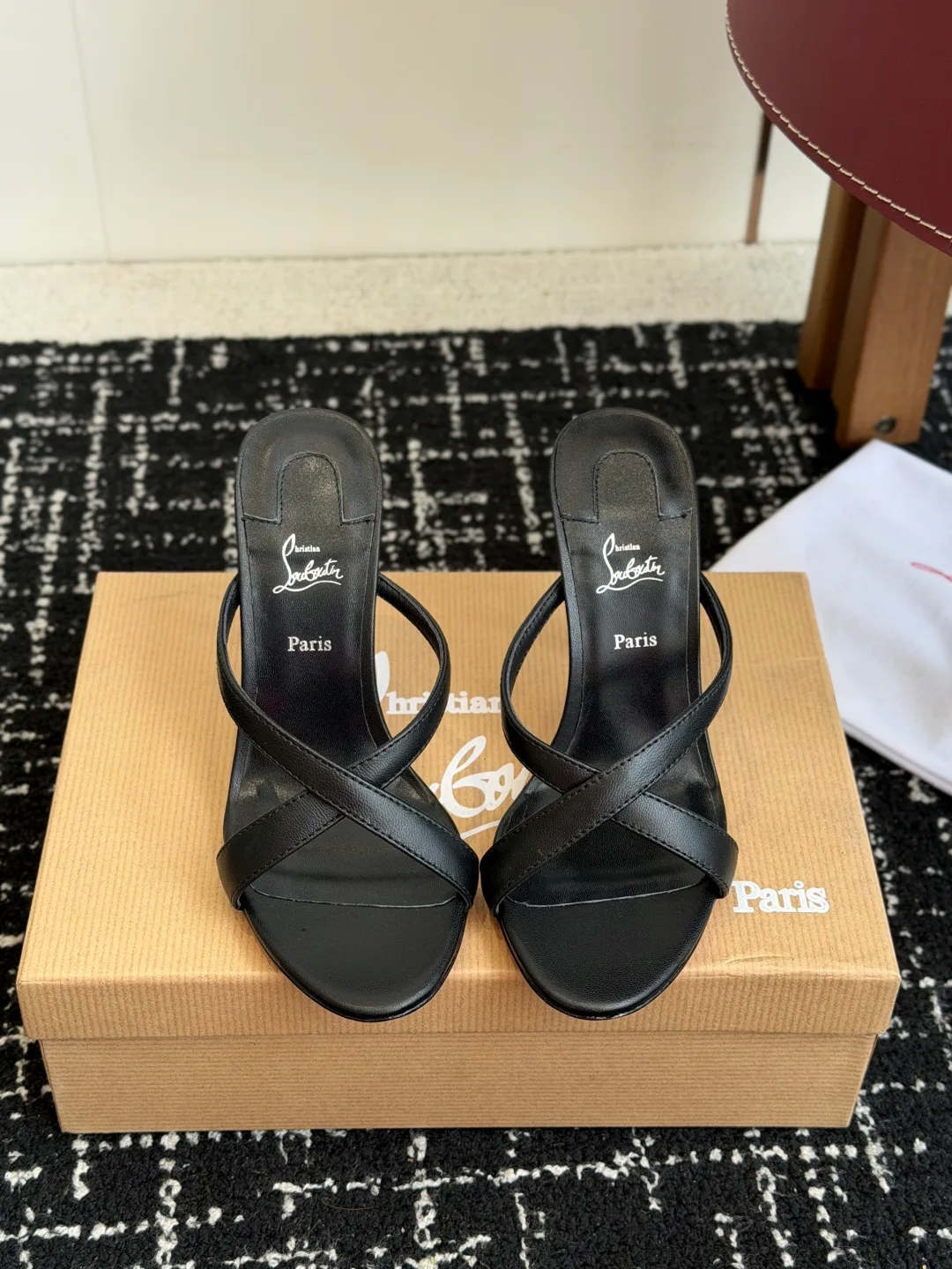 Women's Open-Toe Sandals CHRISTIAN LOUBOUTIN 17936548