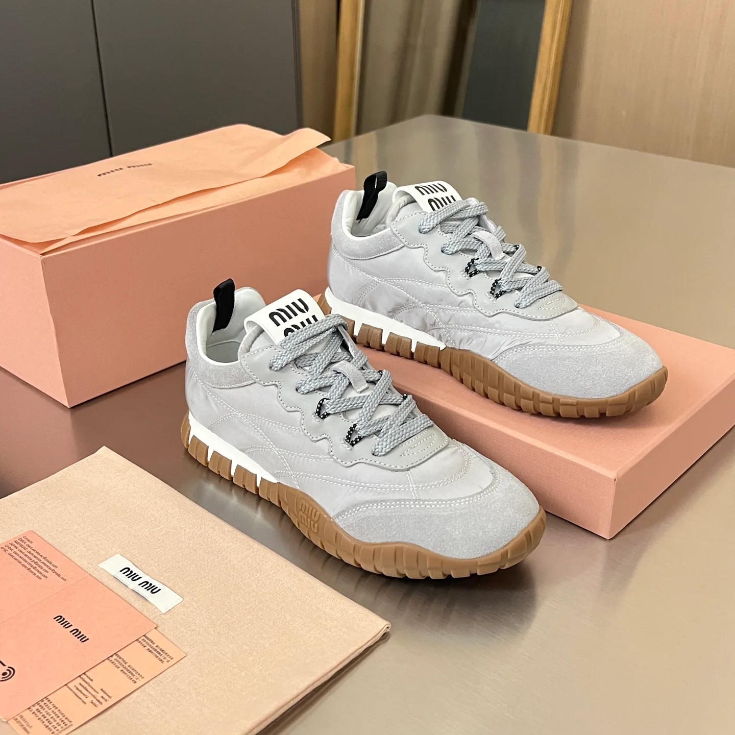 Women's Sneakers MIU MIU 17968640