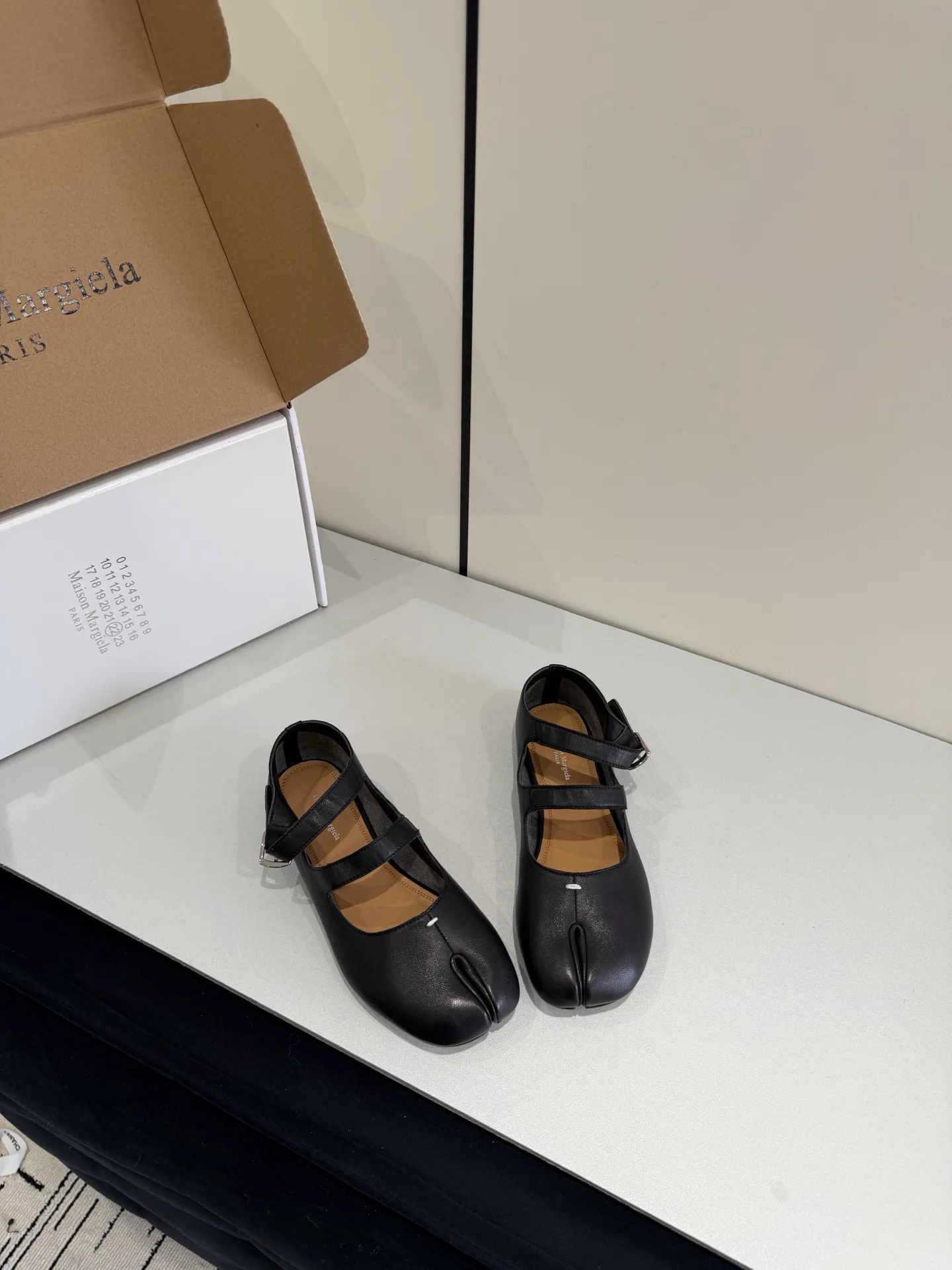 Women's Heels MAISON MARGIELA 17884327