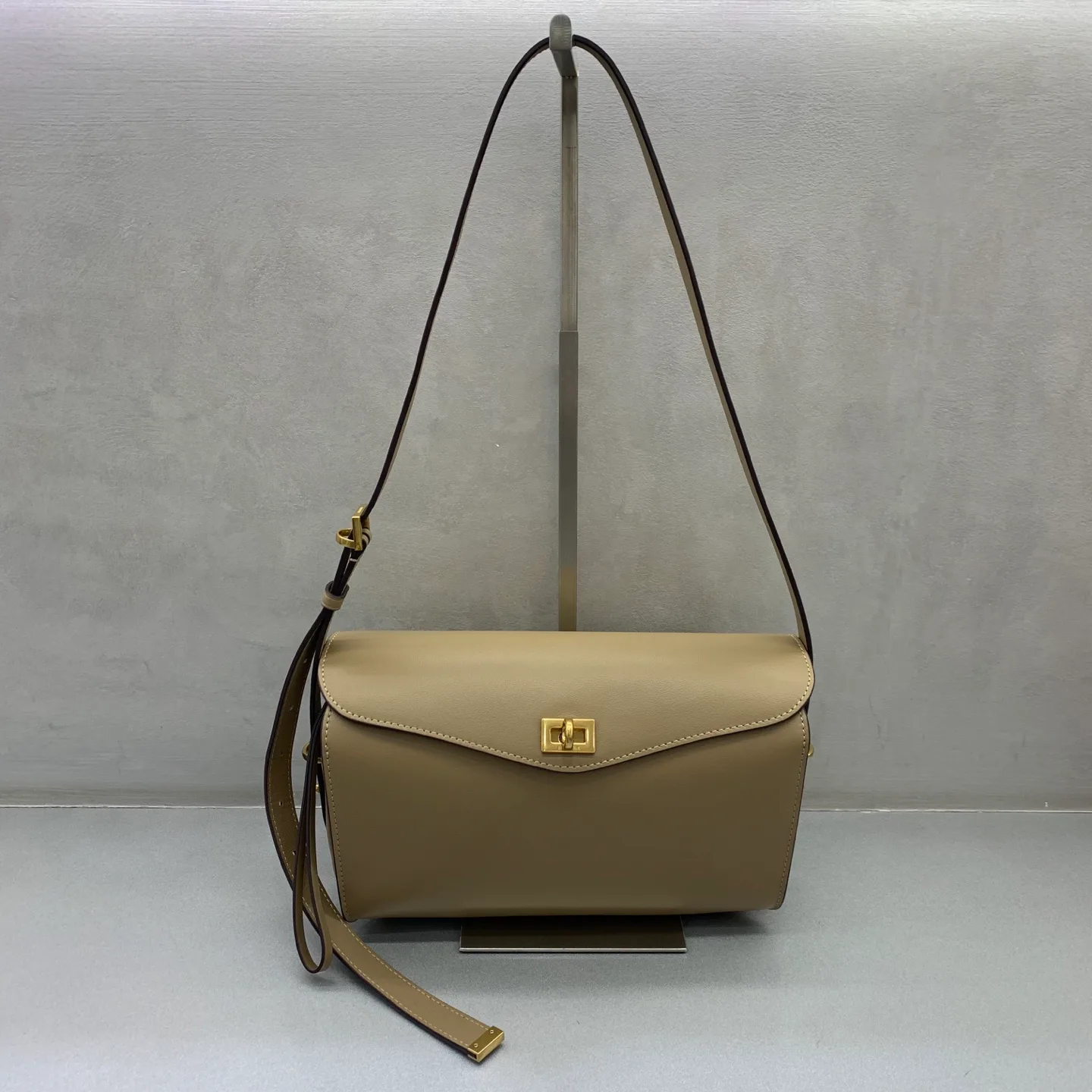 Women's Classic Handbags BALENCIAGA 16862749