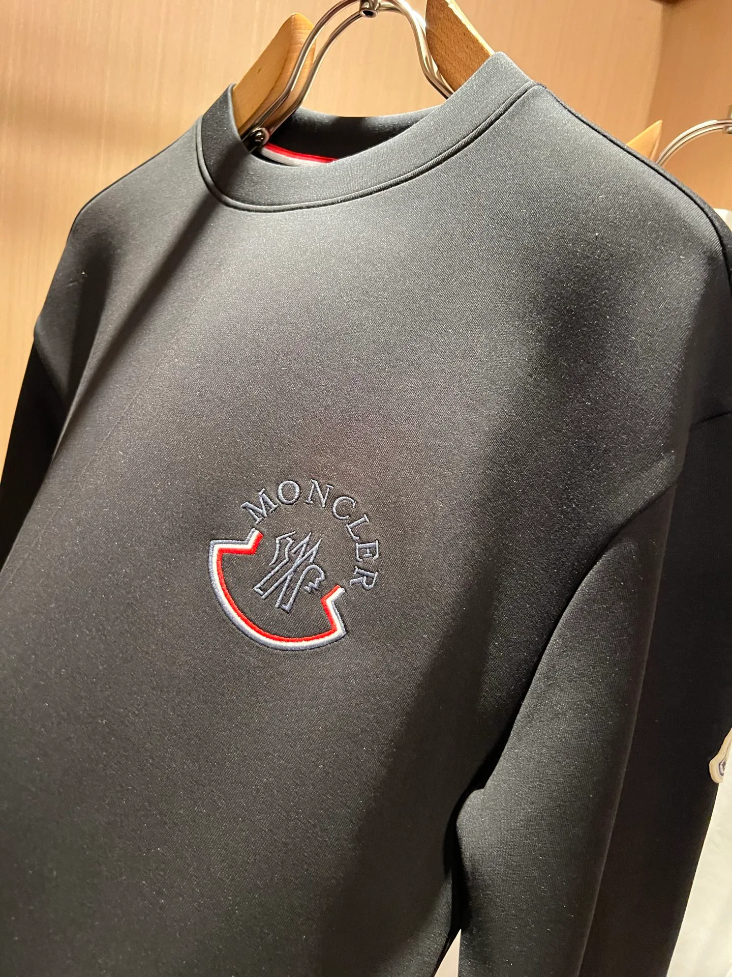 Men's Sweatshirts And Hoodies MONCLER 18519616