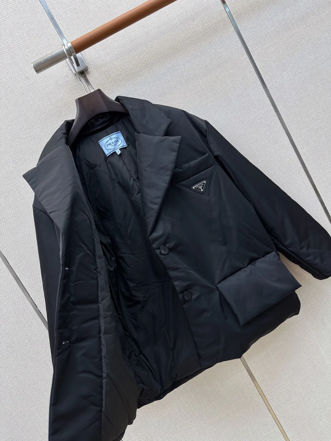 Women's Jackets And Down Jackets PRADA 18198704