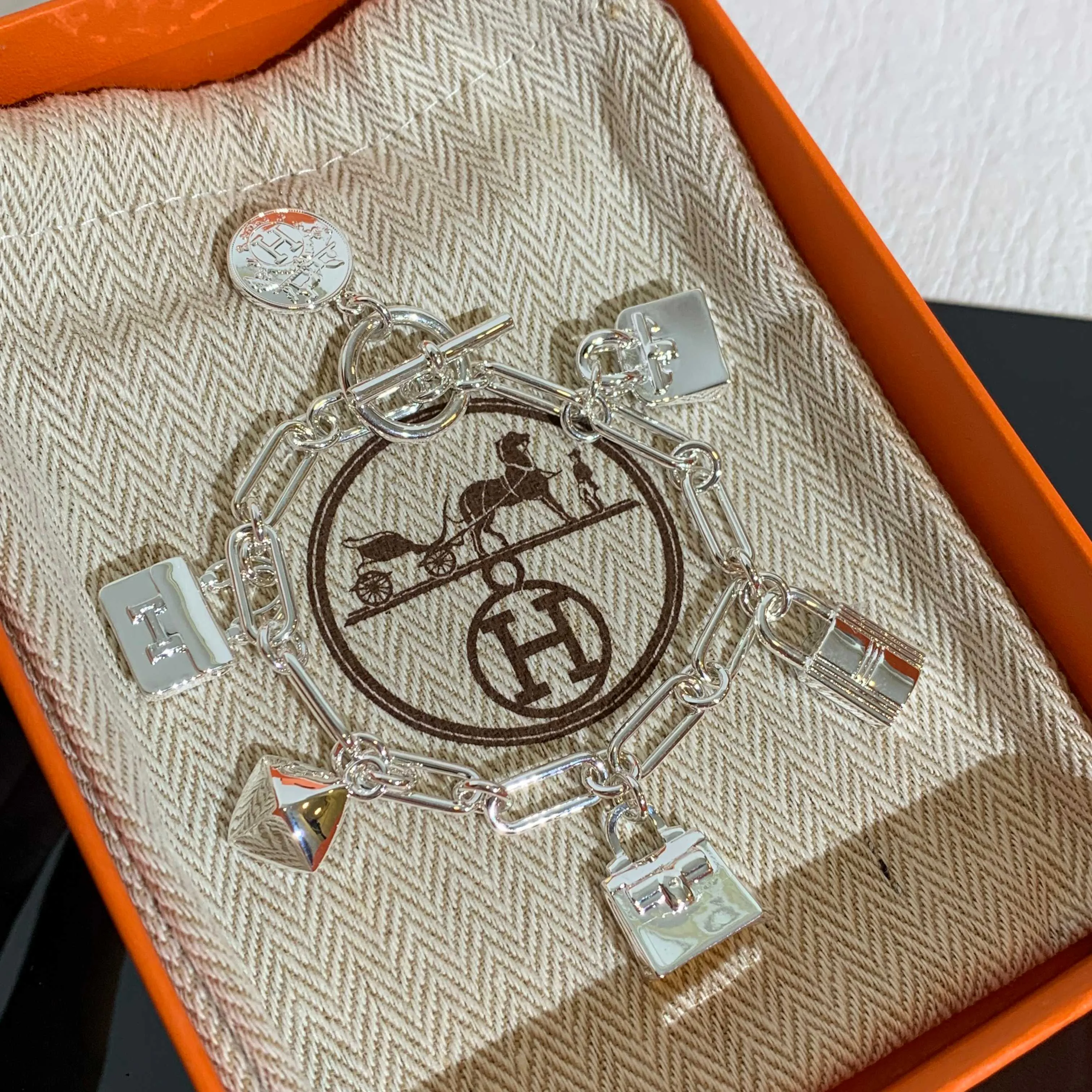 Jewelry HERMES 17902156