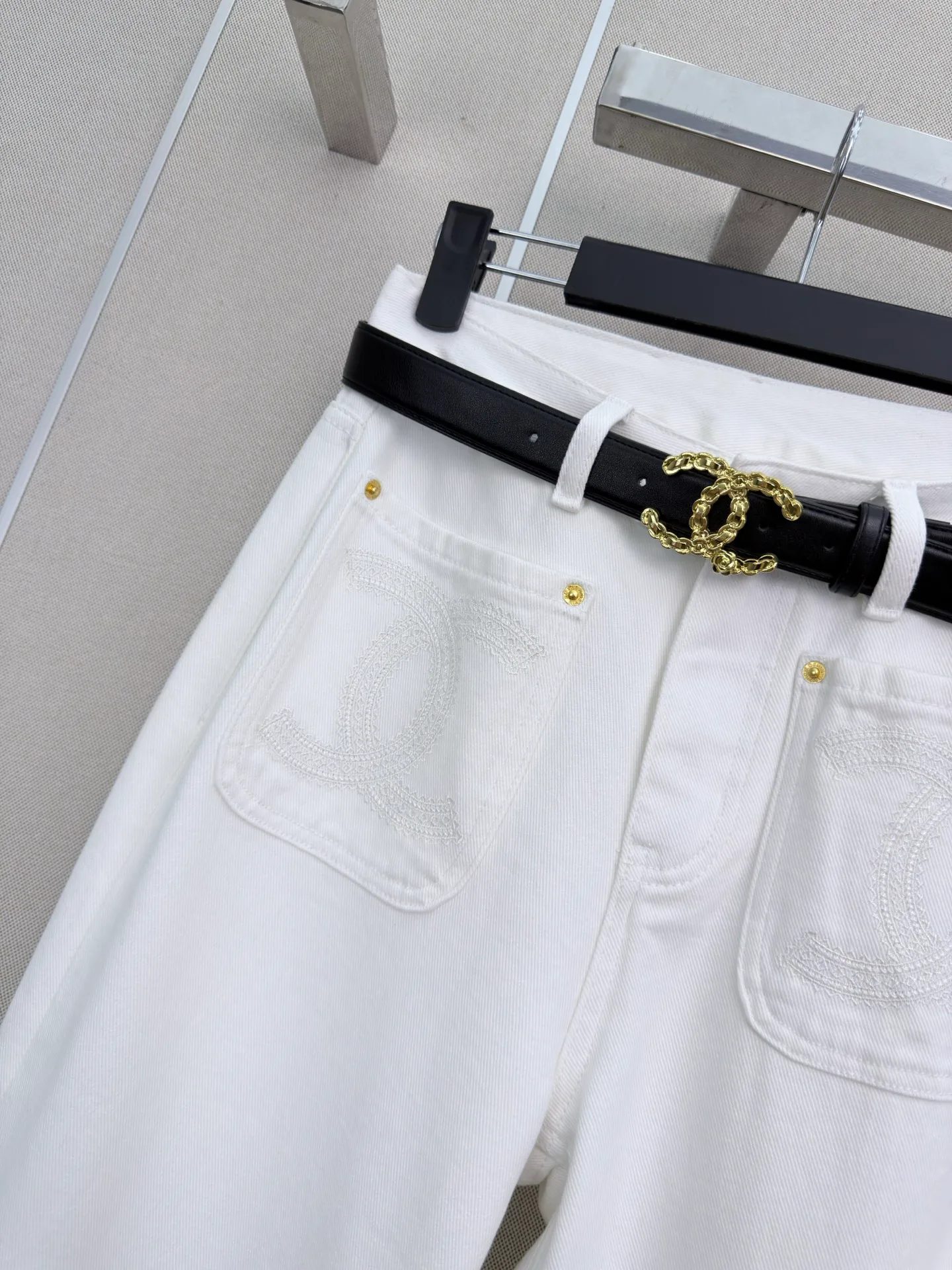 Women's Jeans CHANEL 17822872
