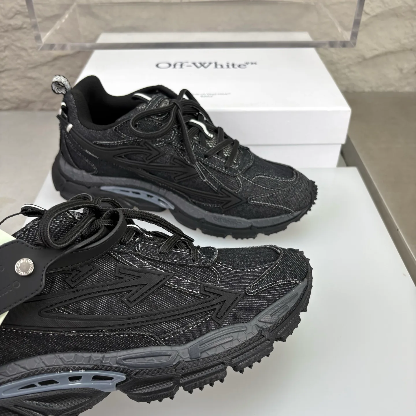 Women's Sneakers OFF-WHITE 18351520