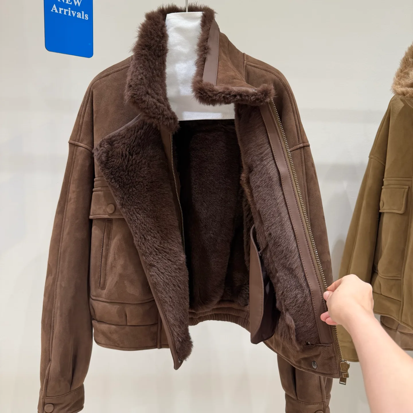 Women's Leather Jackets And Sheepskin Coats SAINT LAURENT 18115043