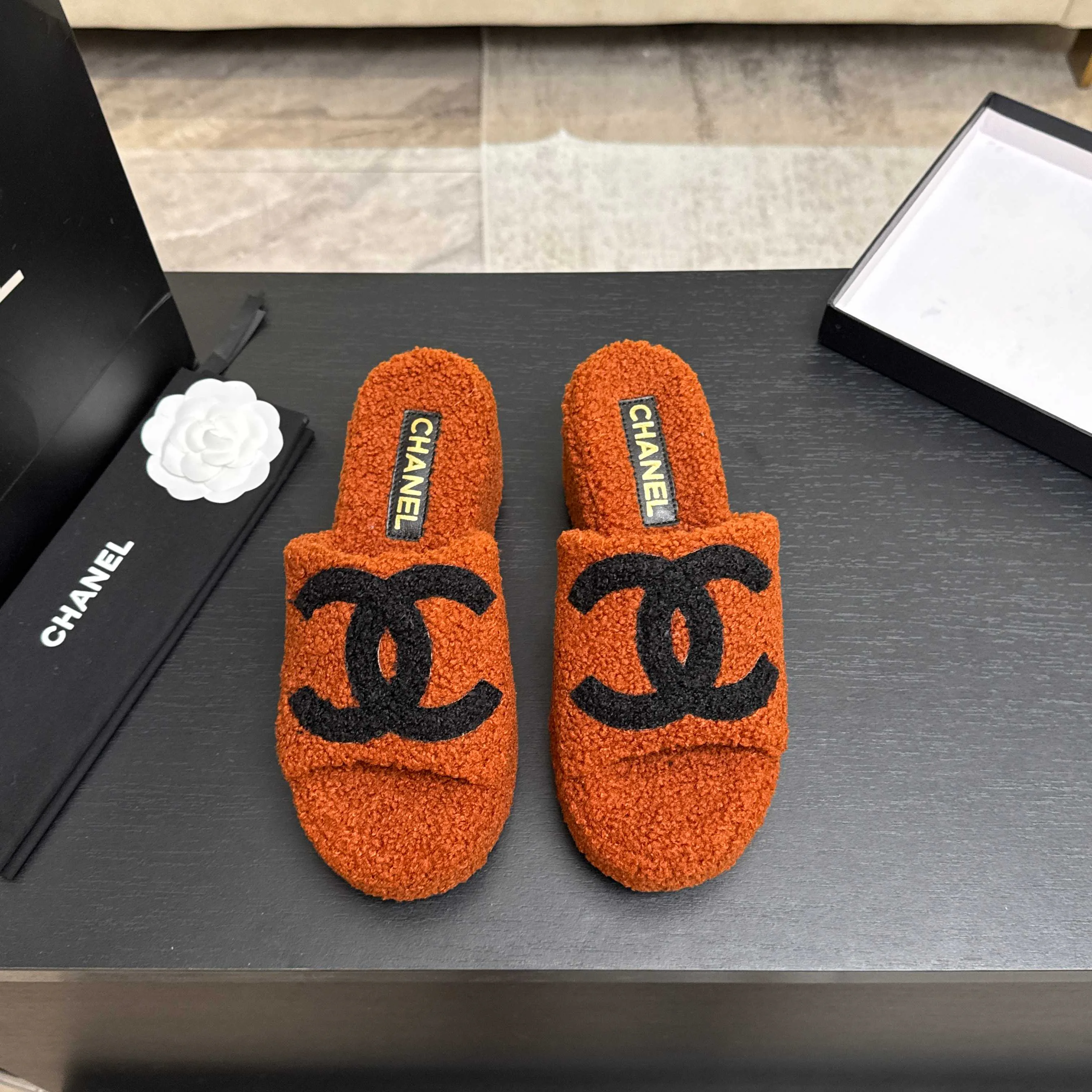 Women's Slippers CHANEL 18501002